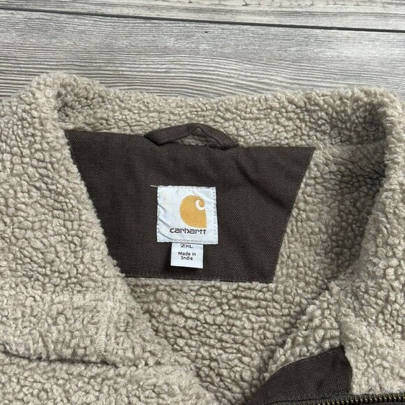 Carhartt Sherpa Lined Vest - Picture 3 of 4